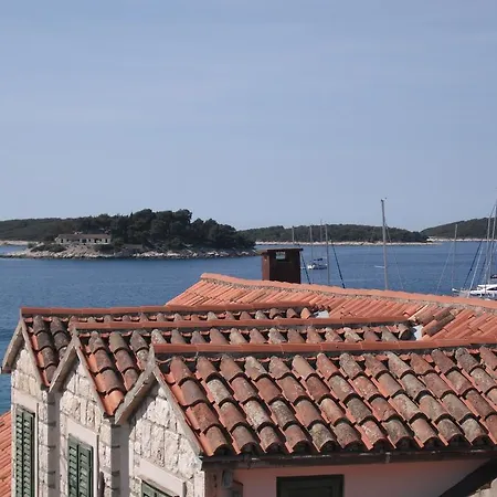Apartment Nights In Hvar *